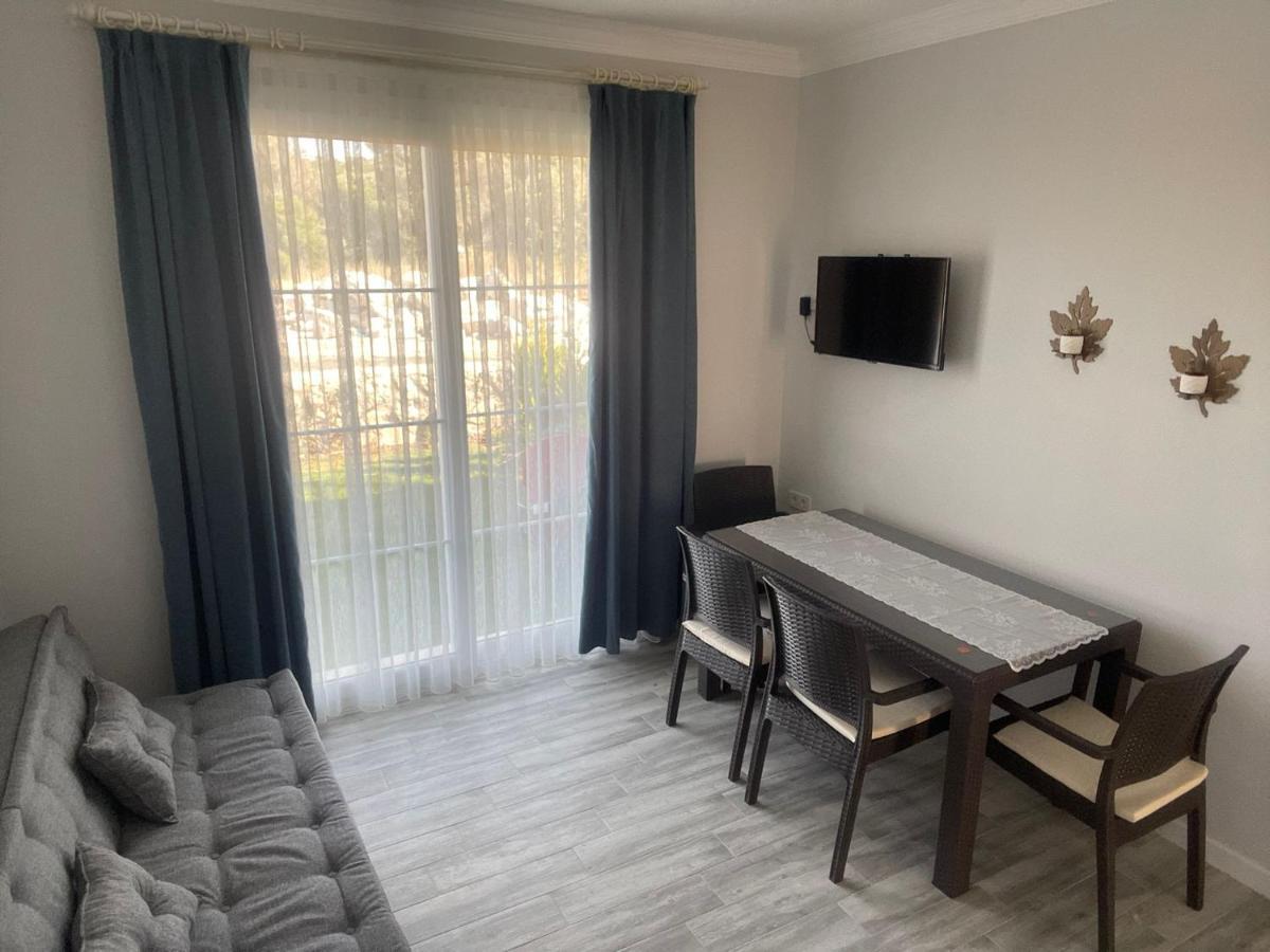 Merlin Apart Otel Karaburun  Esterno foto