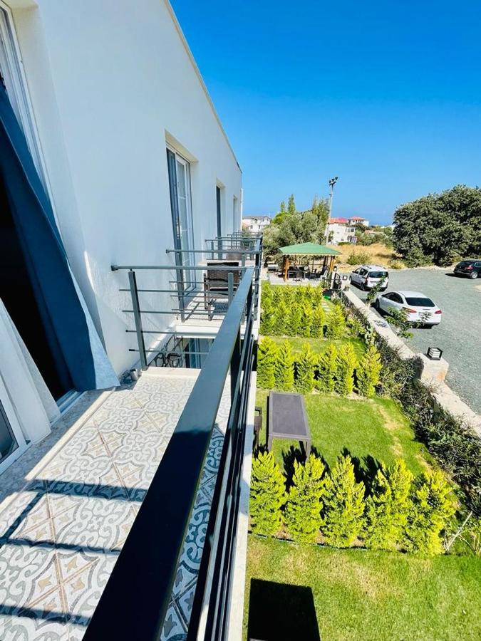 Merlin Apart Otel Karaburun  Esterno foto